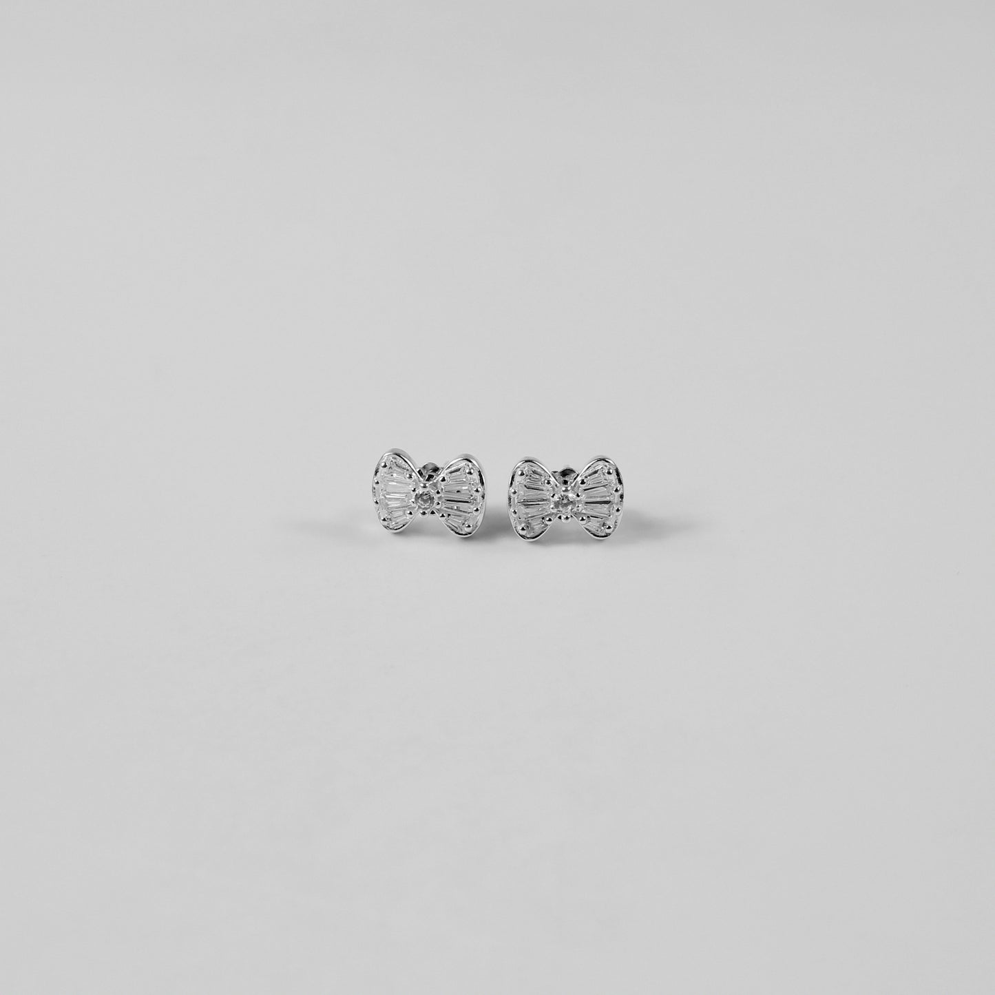 BowChic Ear Studs