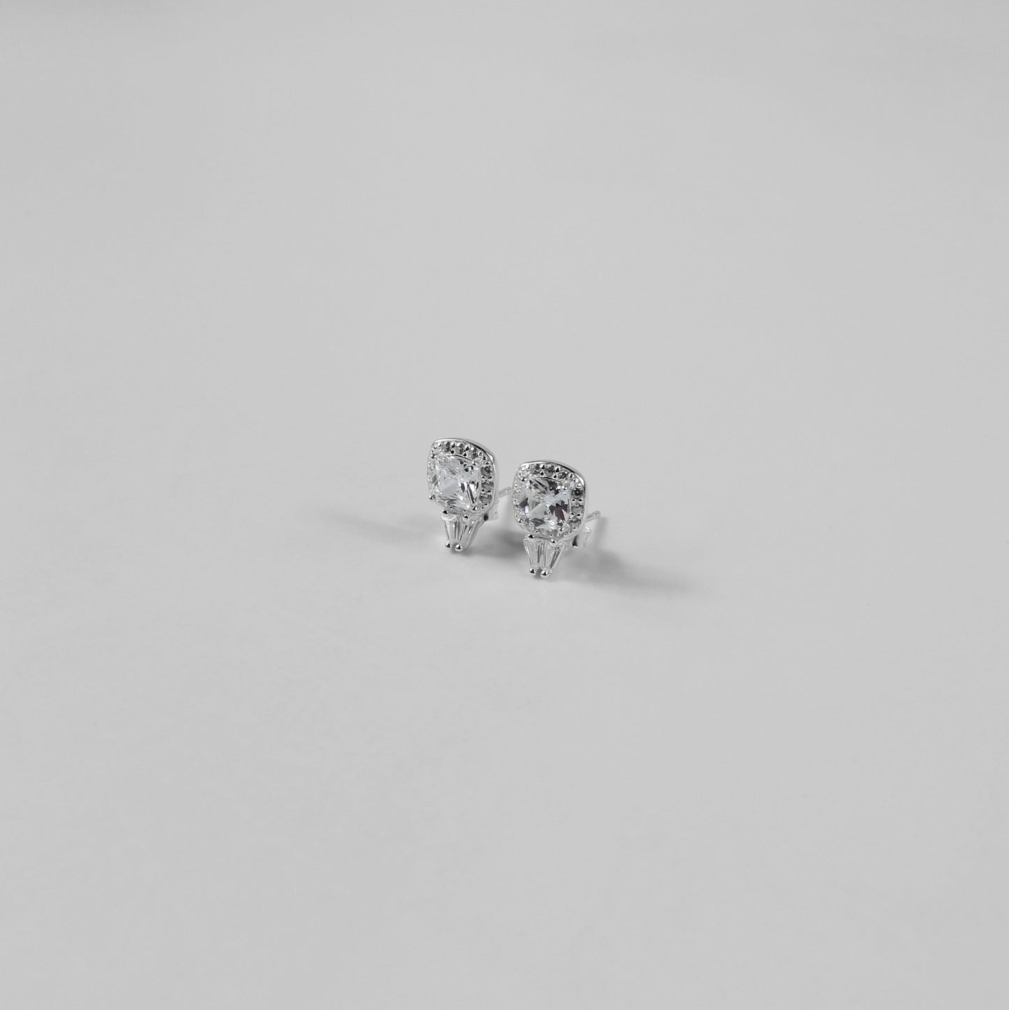 LuminSquare Ear Studs