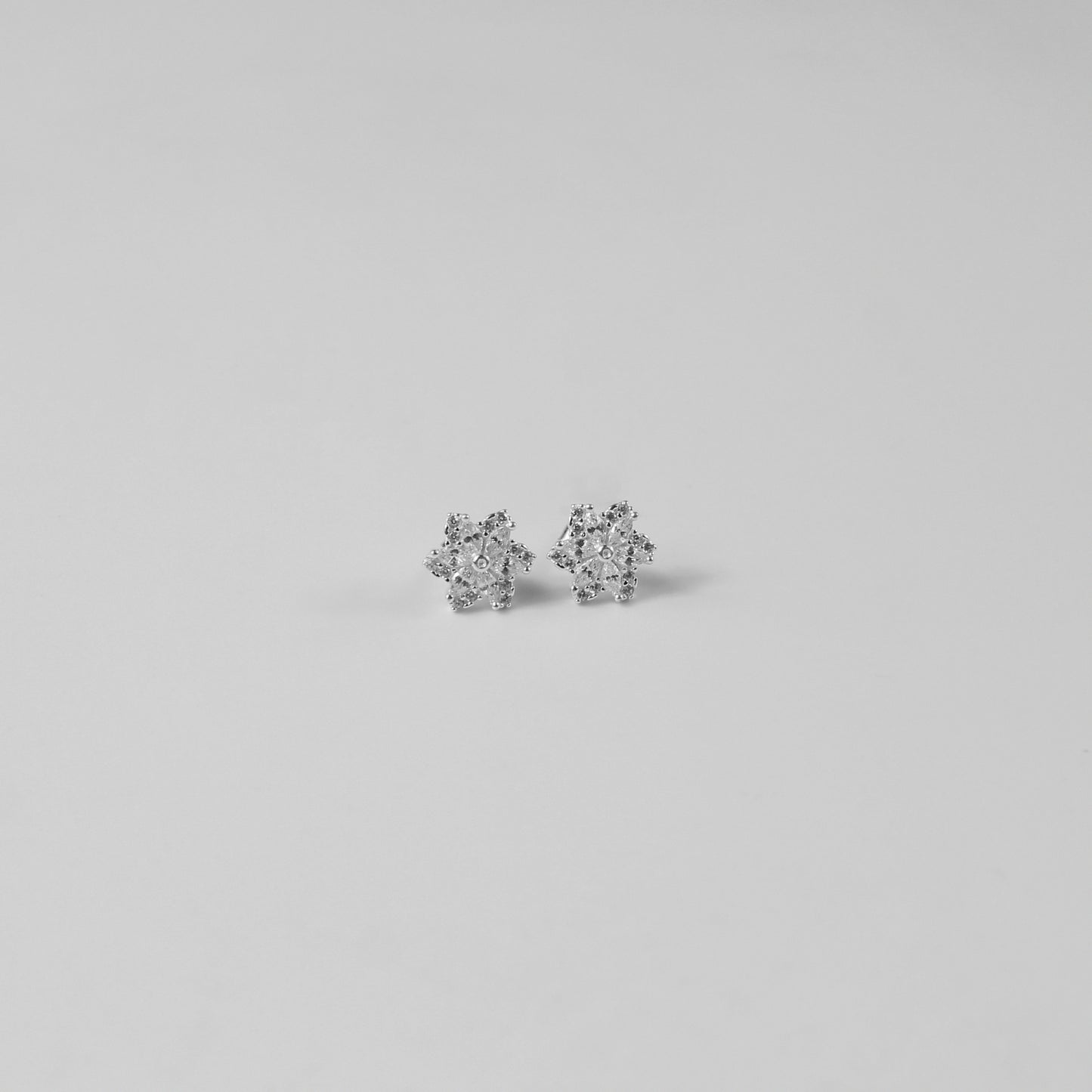 Starflower Gleam Ear Studs