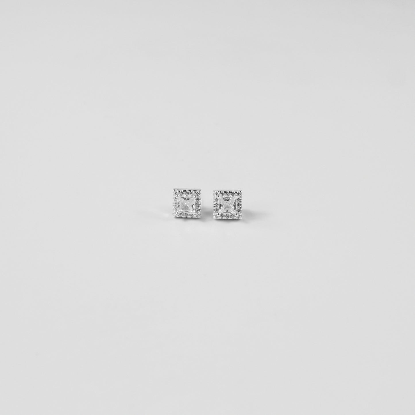 Quadriluxe Ear Studs