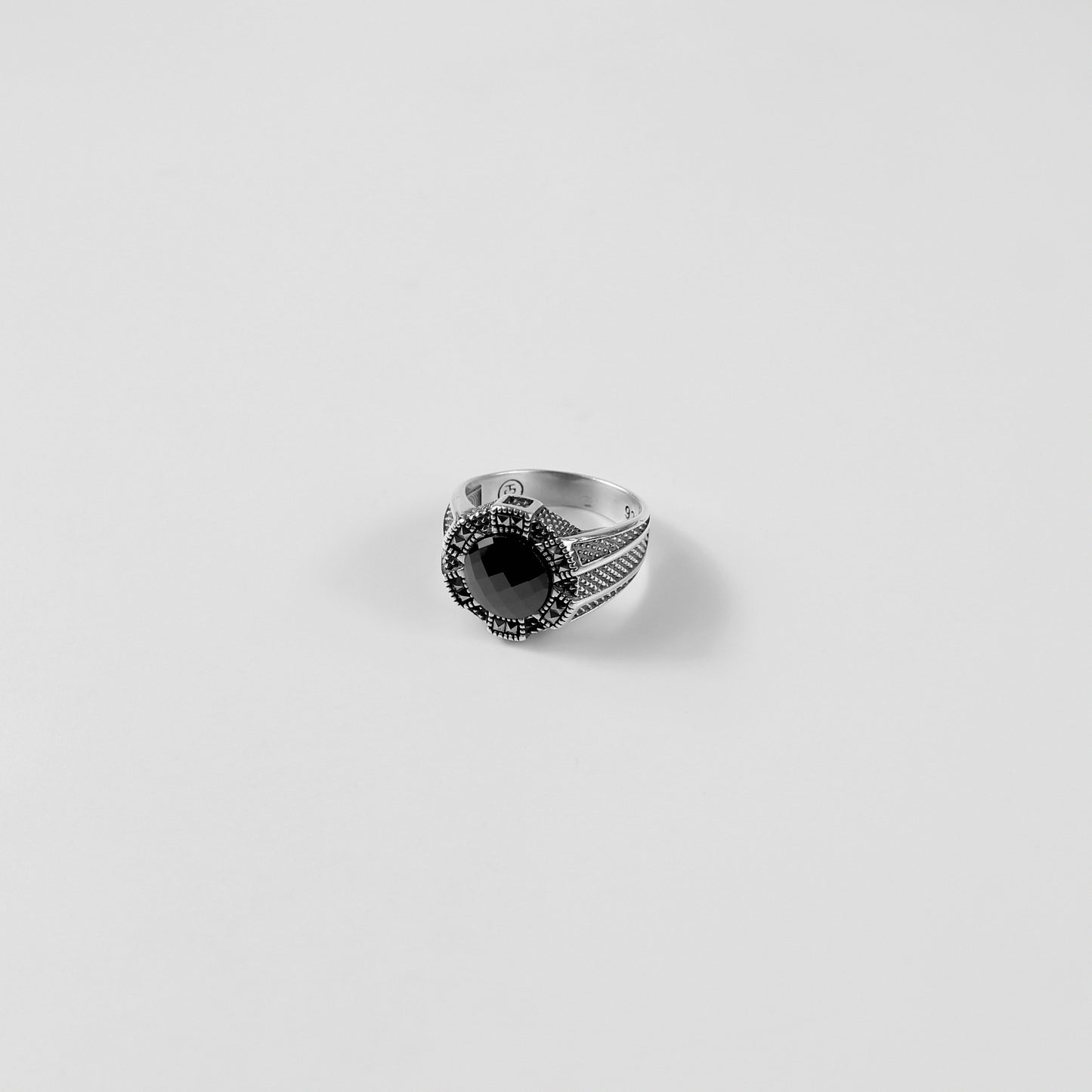 Shadow Throne Ring