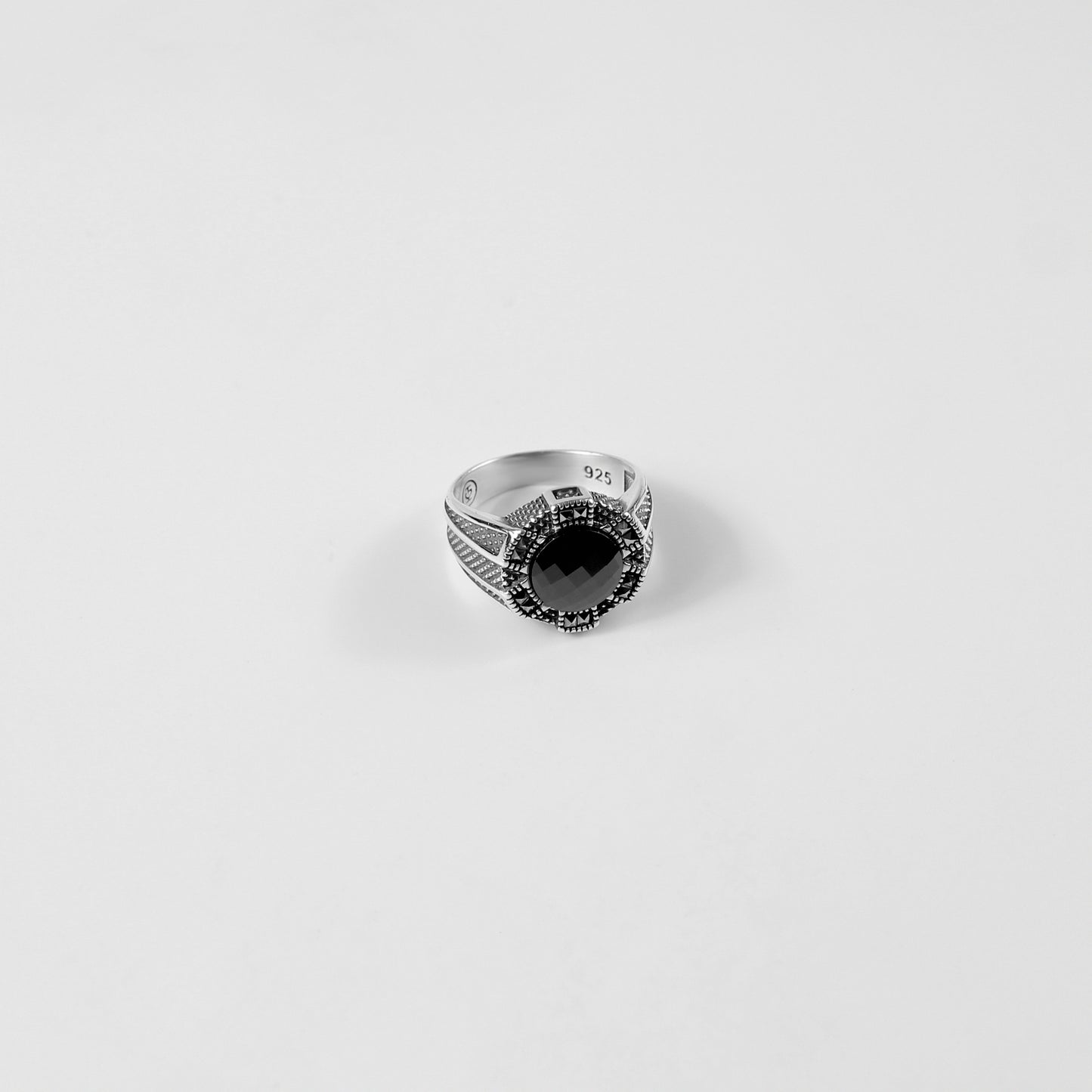 Shadow Throne Ring