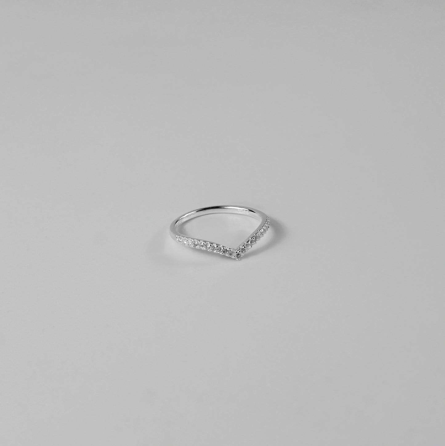 Vesper V Ring