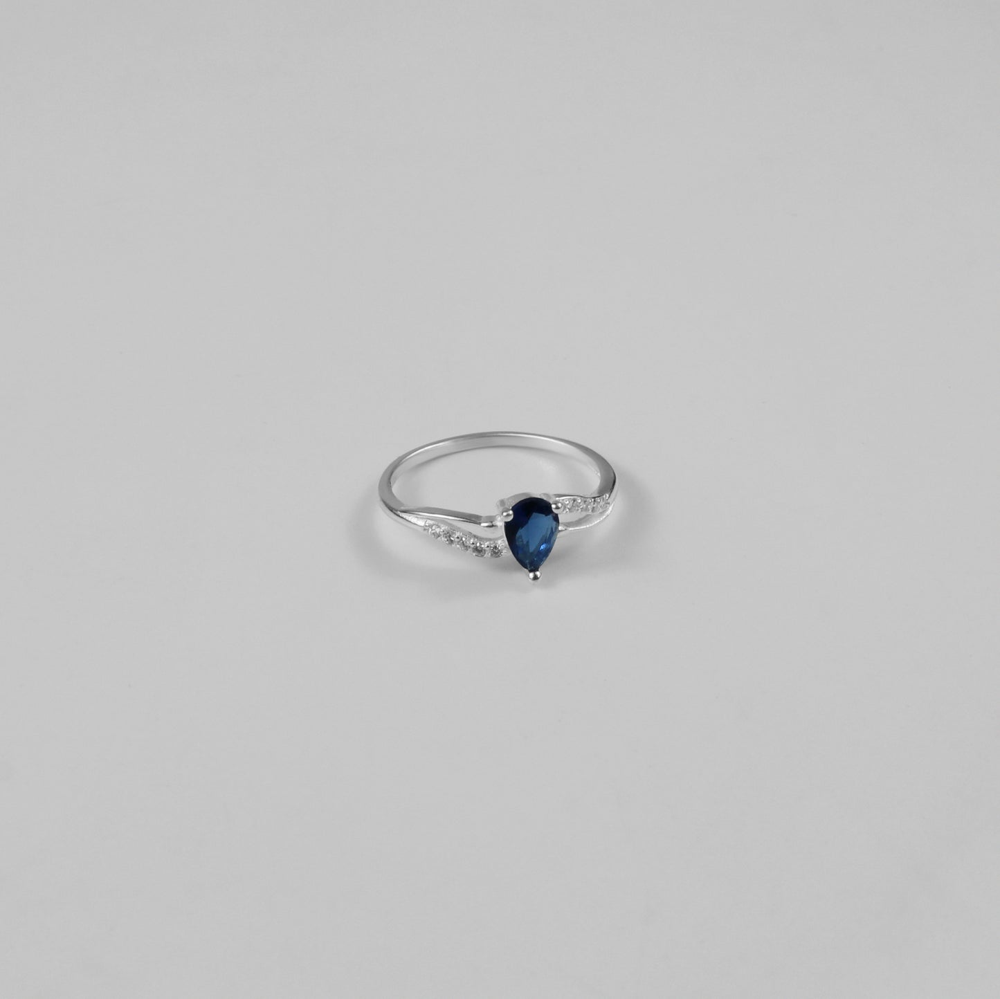 Blue Pear Wave Ring