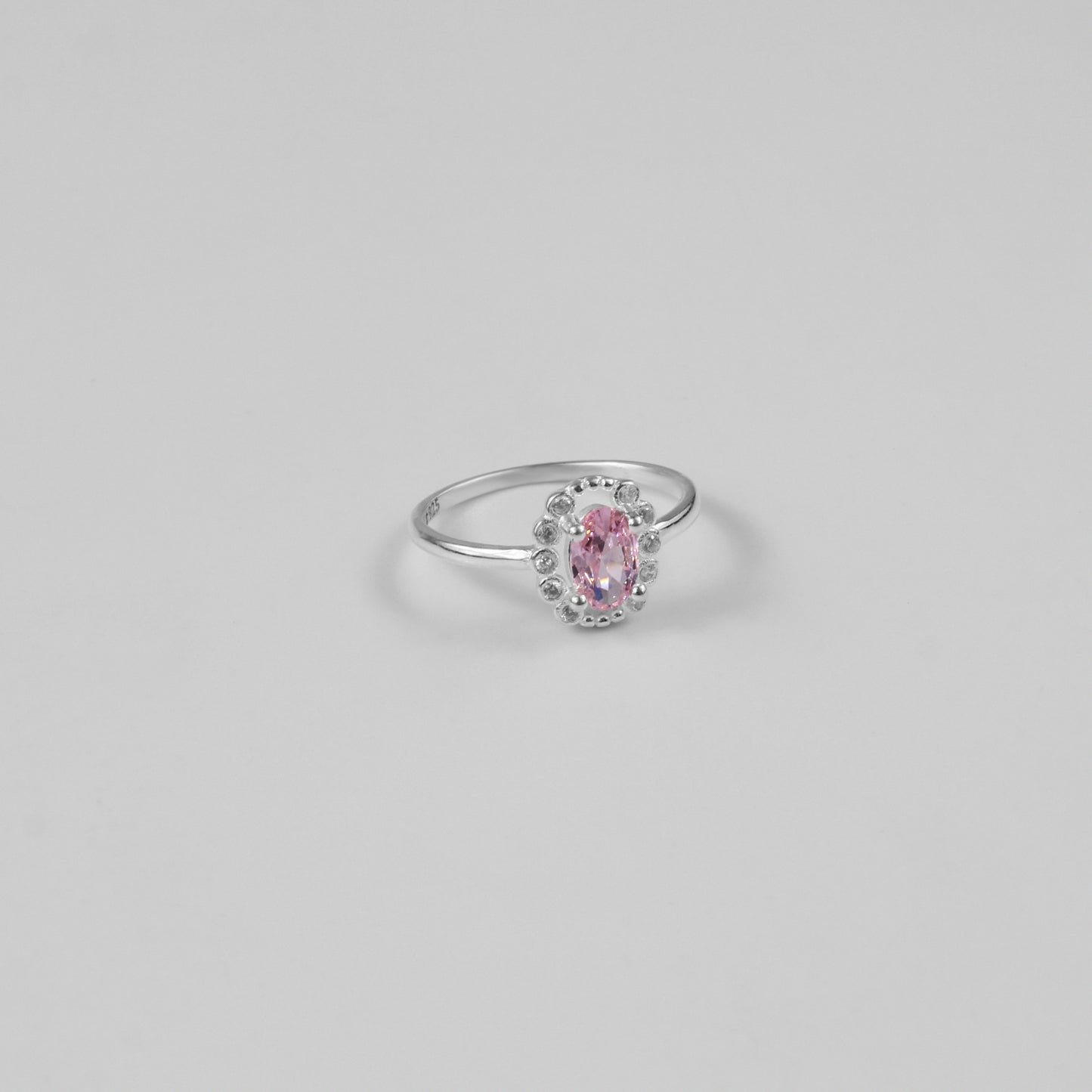 Chic Spark Ring