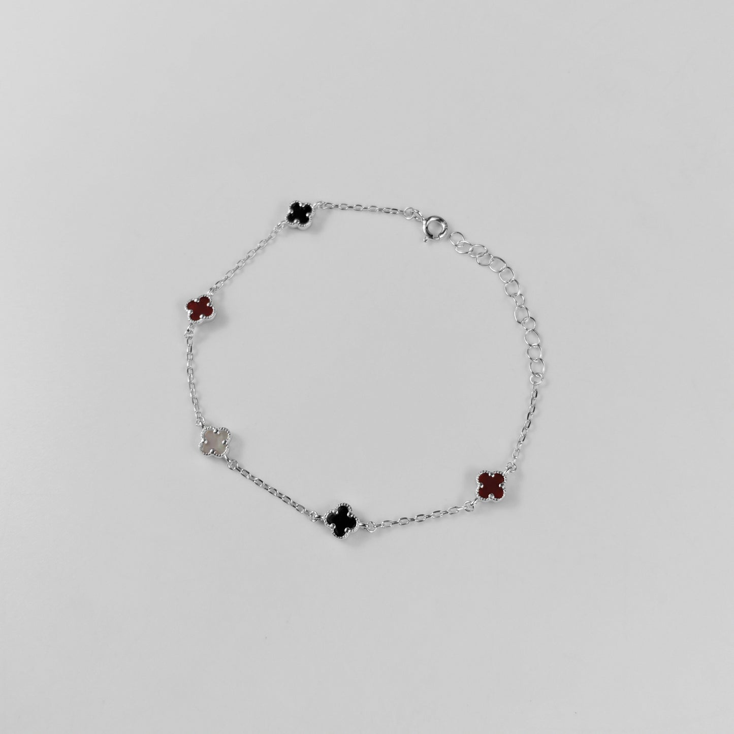 Cloverline Bracelet
