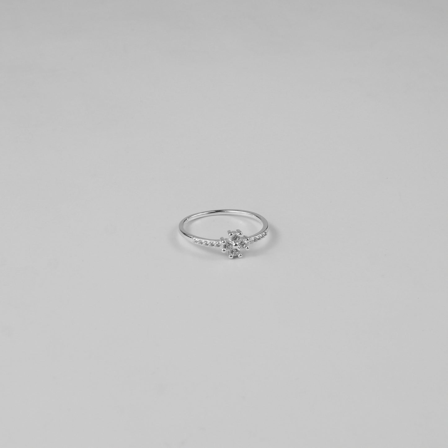 Polaris Row Ring