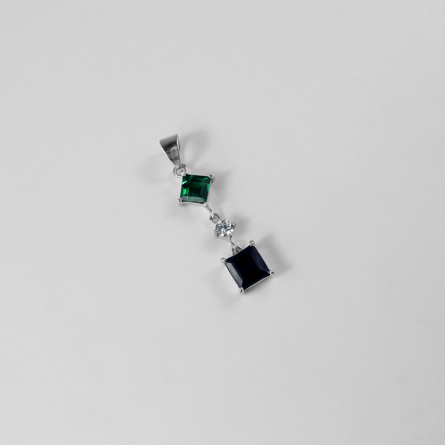 Regal Trio Pendant