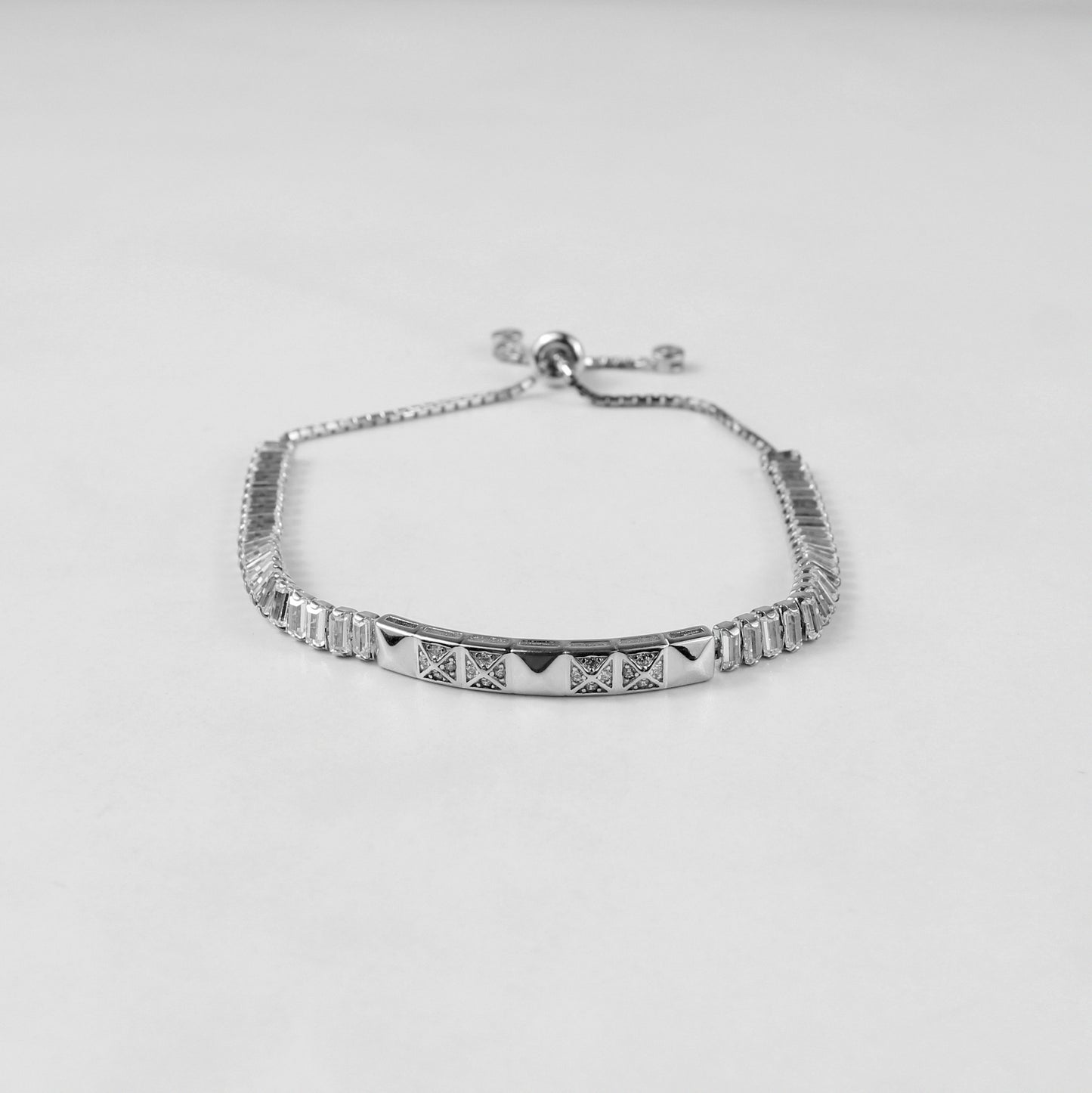 The 'Crystalvine' bracelet, a refined piece of 925 sterling silver jewelry, blending the organic charm of vines with the sparkling allure of crystals.