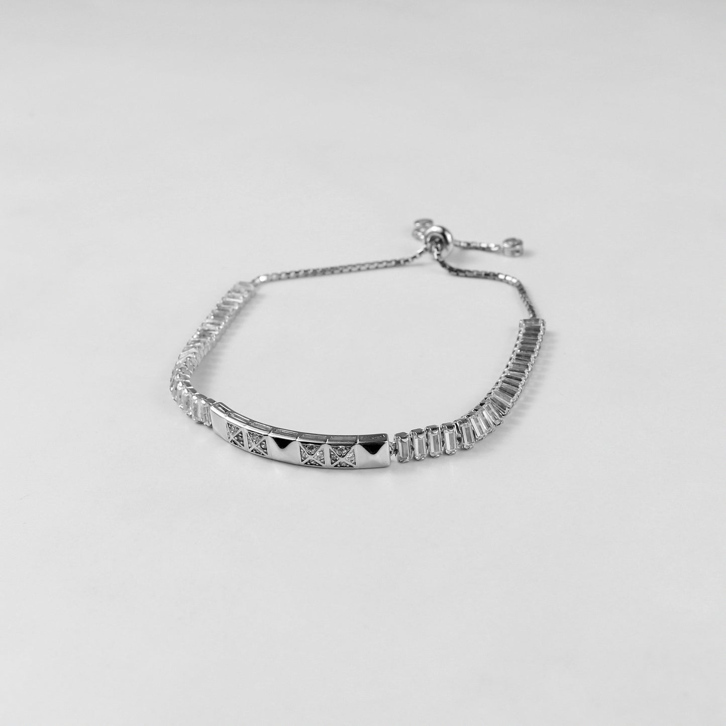 The 'Crystalvine' bracelet, a refined piece of 925 sterling silver jewelry, blending the organic charm of vines with the sparkling allure of crystals.