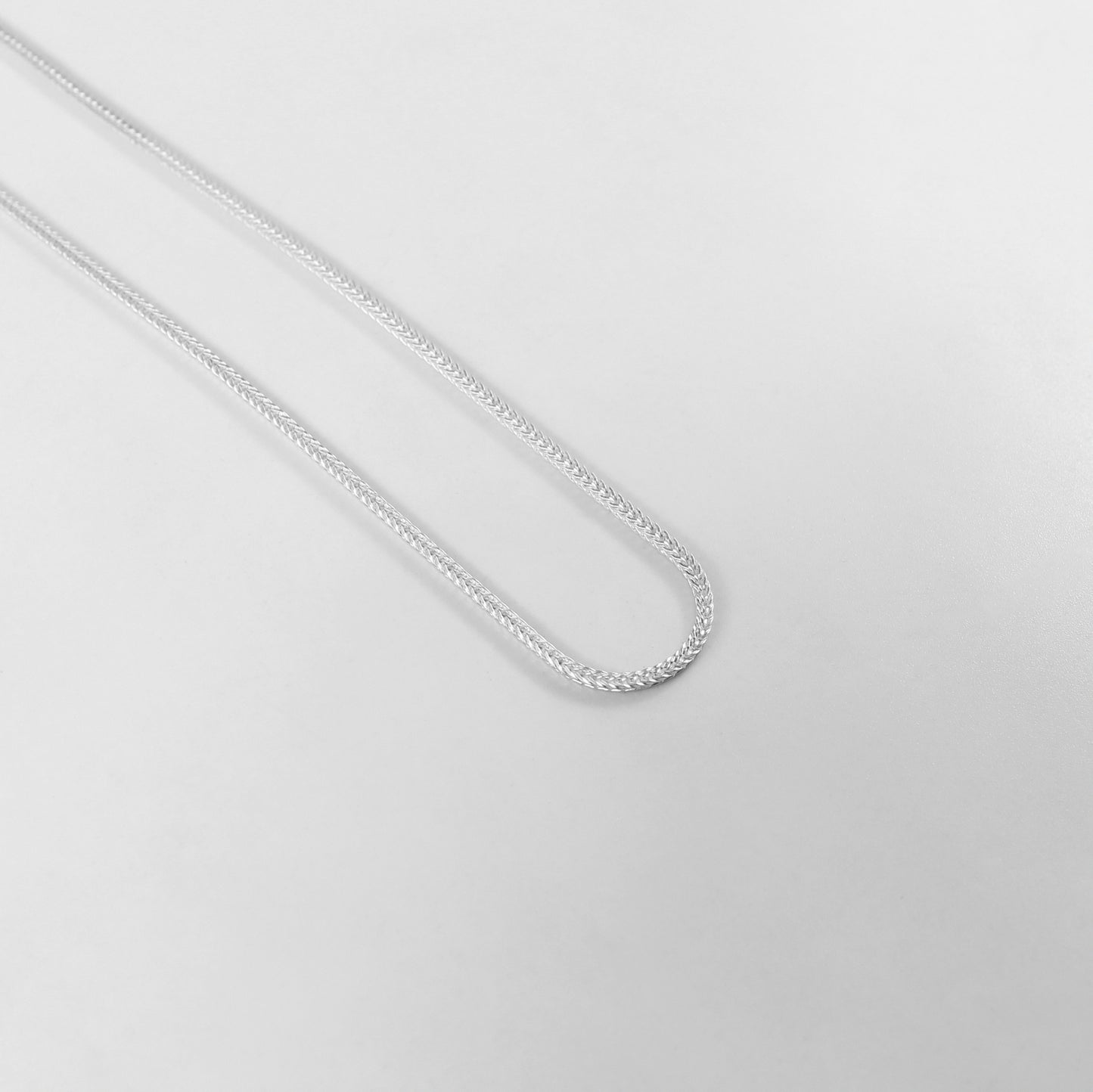 Foxtail Necklace - A stunning 925 sterling silver necklace by GetTheJuice, featuring a luxurious foxtail chain design that exudes elegance and sophistication.