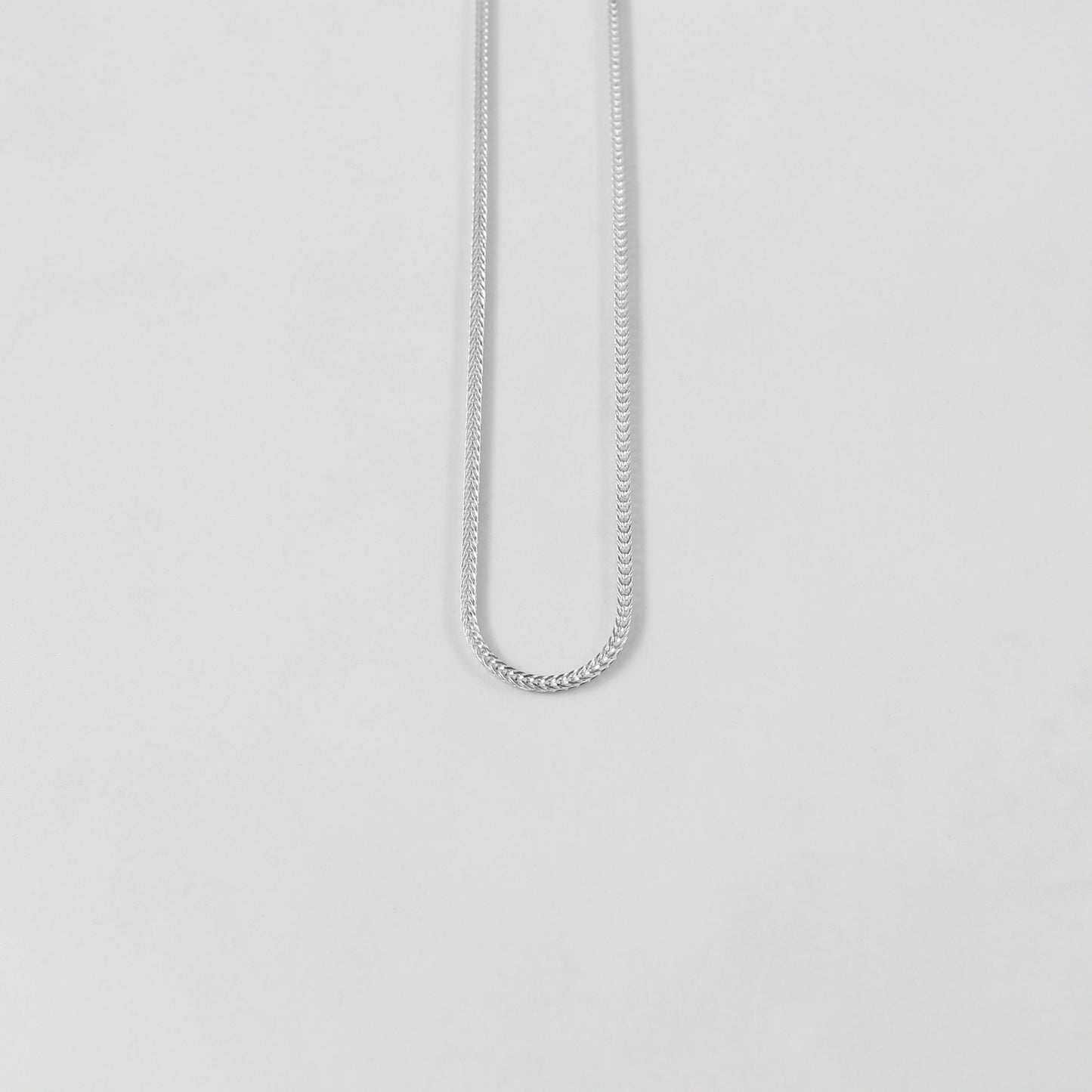 Foxtail Necklace - A stunning 925 sterling silver necklace by GetTheJuice, featuring a luxurious foxtail chain design that exudes elegance and sophistication.