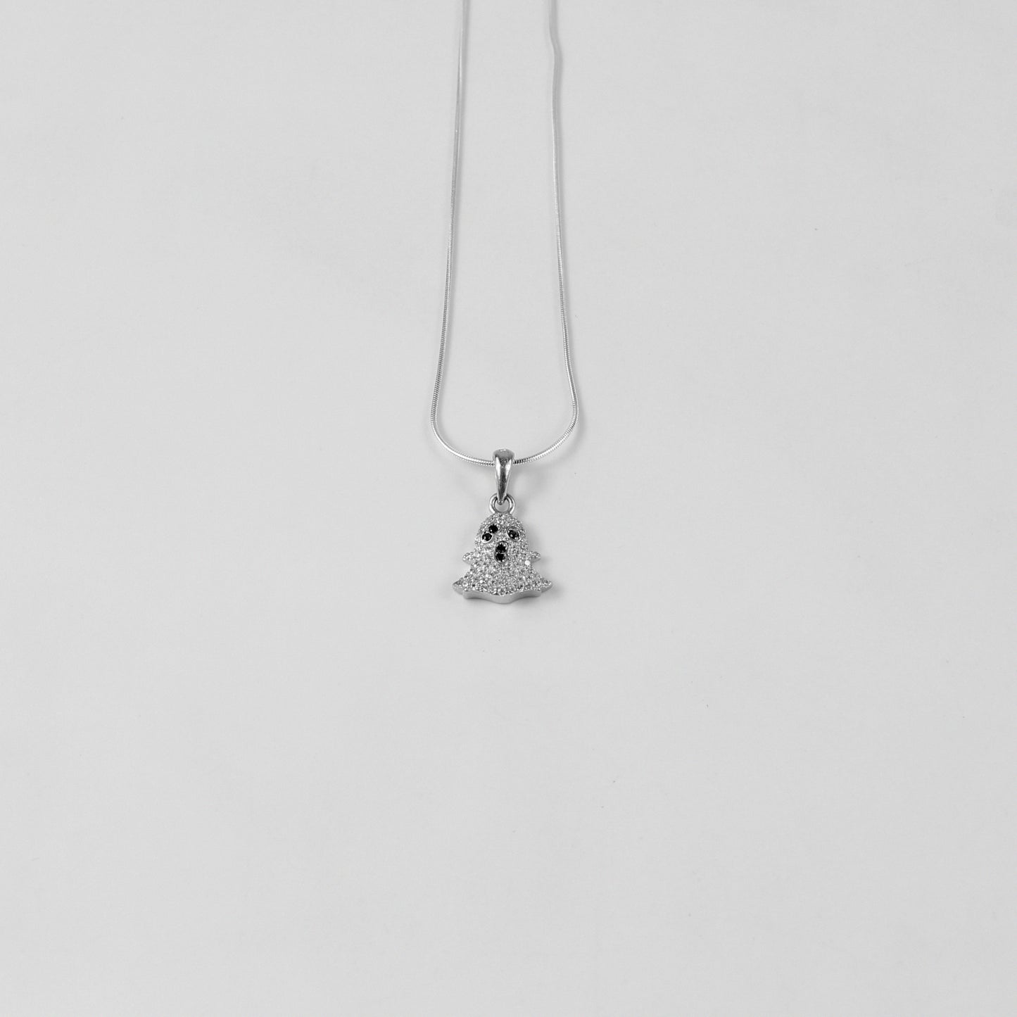 An enchanting necklace named 'Soulbound,' crafted from 925 sterling silver. Its intricate design symbolizes deep connection and eternal unity, radiating timeless elegance.
