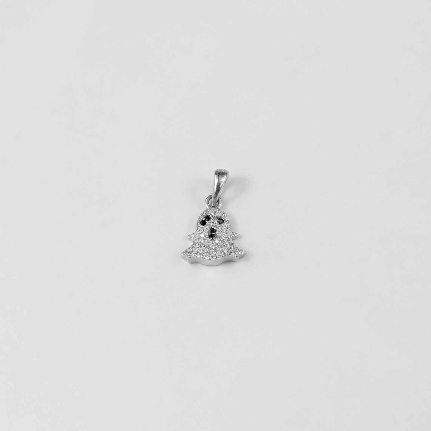 An enchanting necklace named 'Soulbound,' crafted from 925 sterling silver. Its intricate design symbolizes deep connection and eternal unity, radiating timeless elegance.
