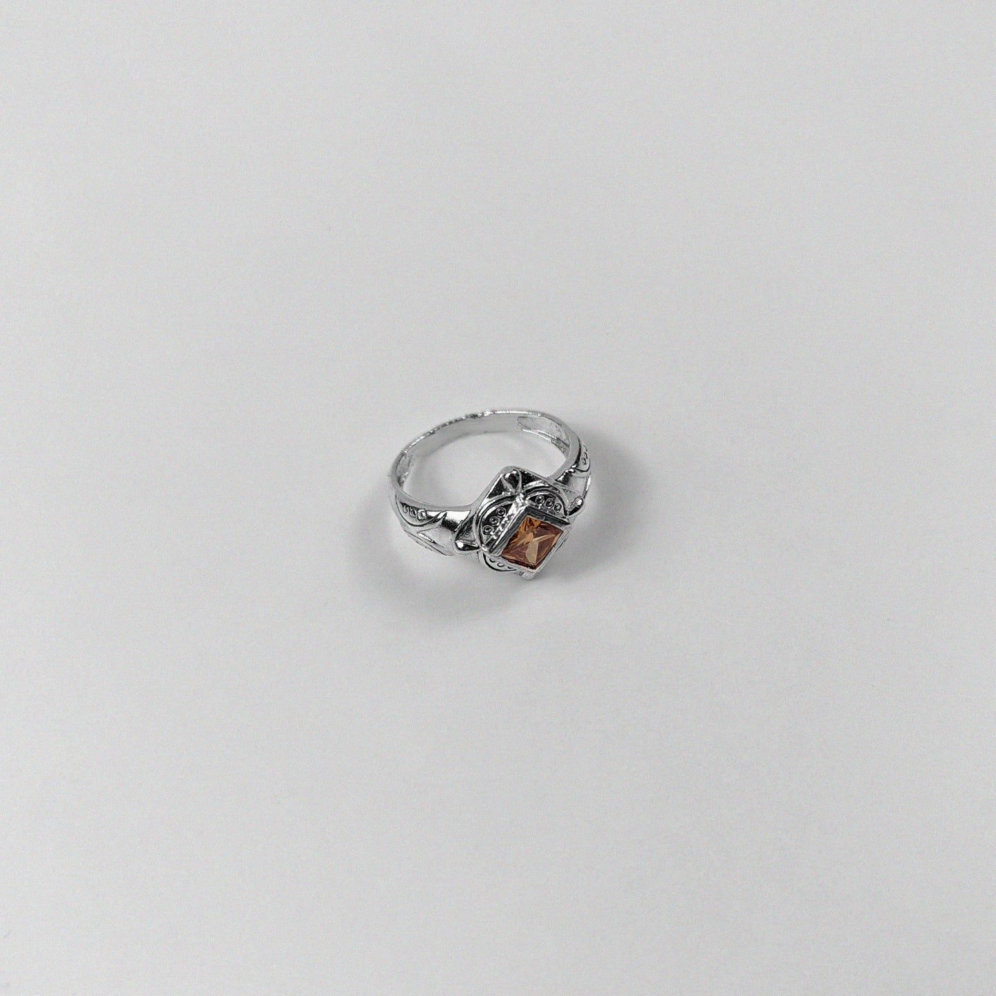 "925 sterling silver ring featuring a rustic yet elegant design, named 'Rustic Elegance Ring.'"