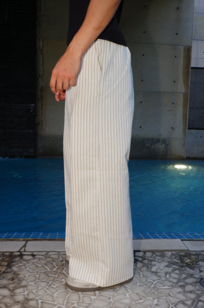 Wide leg Strip pants