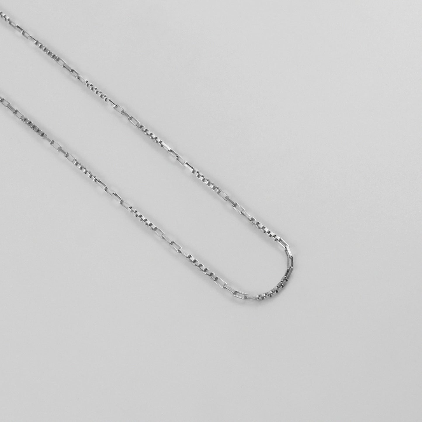Thin Box Link Chain