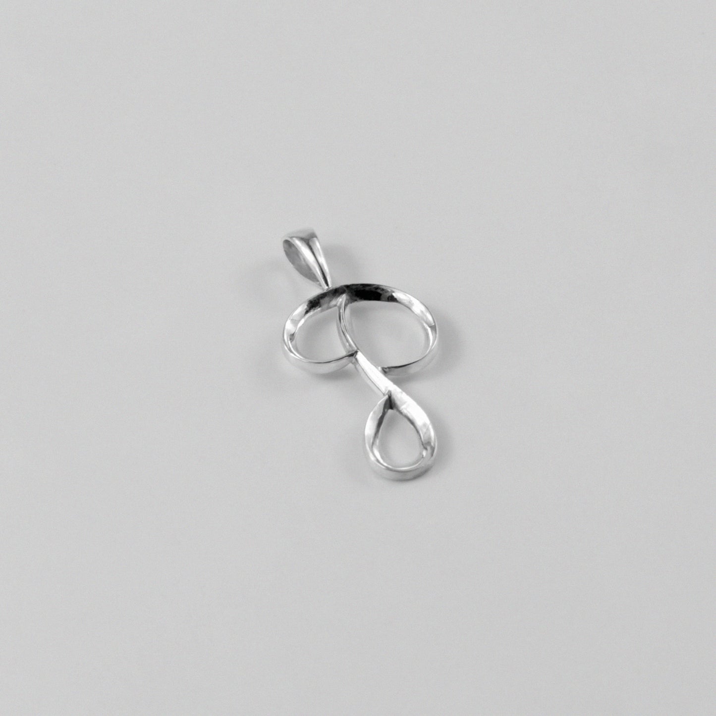 Infinite Aria Pendant