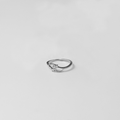 Solitaire Crown Ring