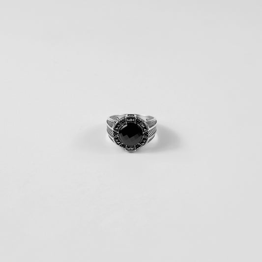 Shadow Throne Ring