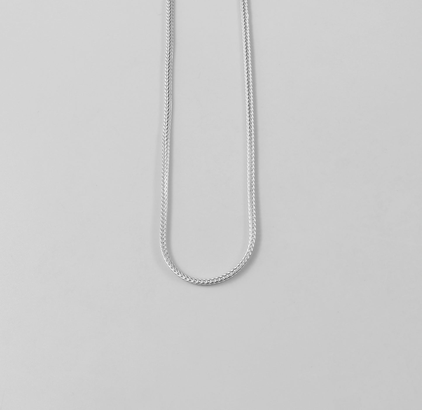 Flat Foxtail Necklace