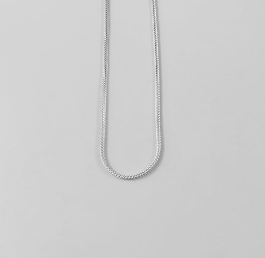 Flat Foxtail Necklace