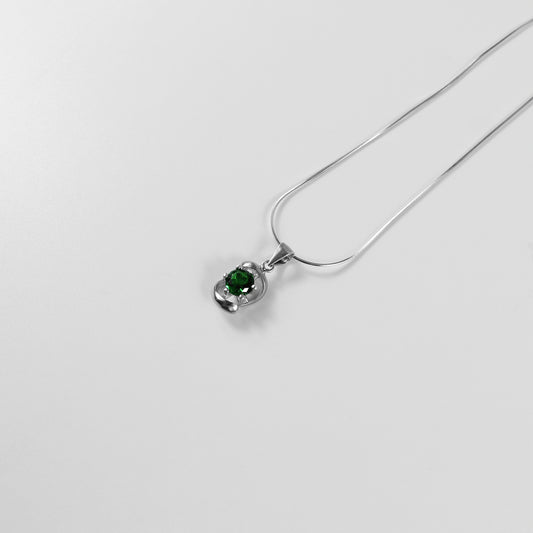 Green Echo Necklace