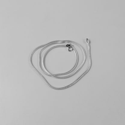 Flat Foxtail Necklace