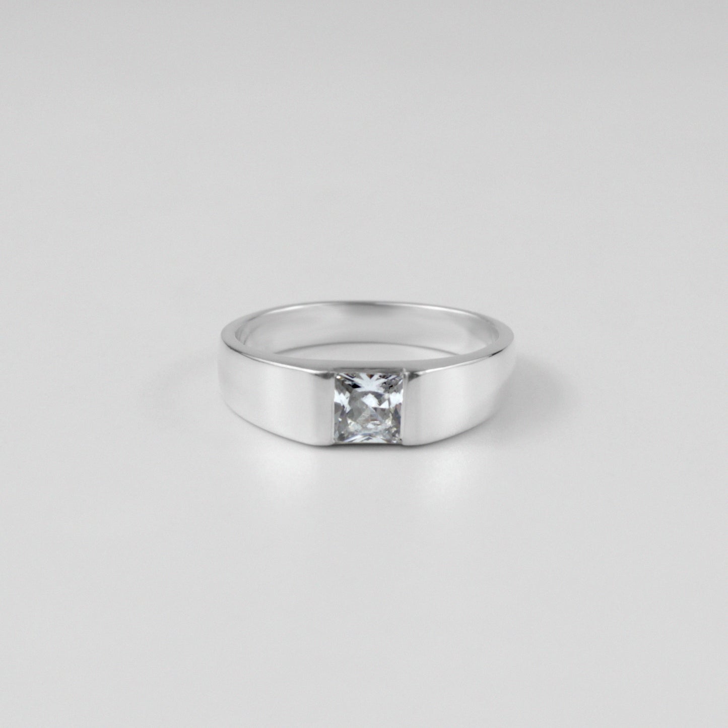 White Radiance Ring