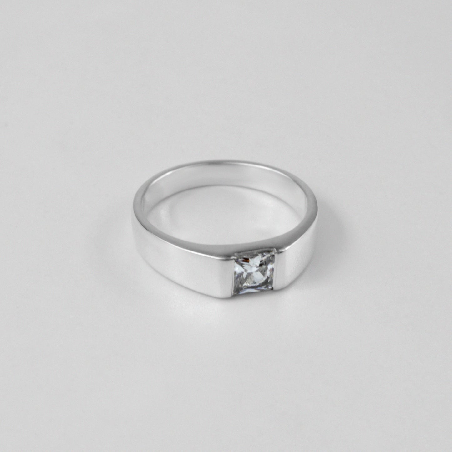 White Radiance Ring