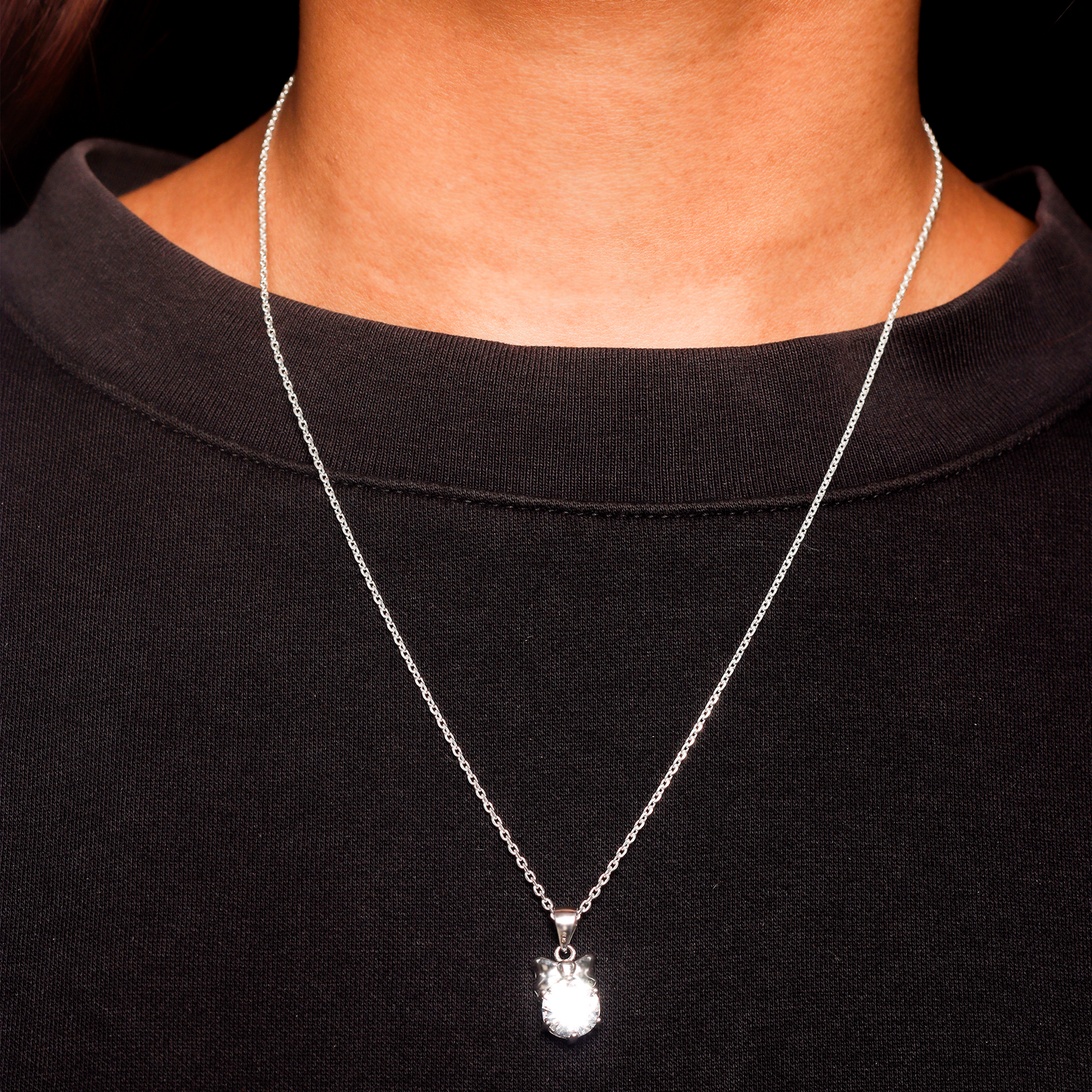 White Veil Necklace