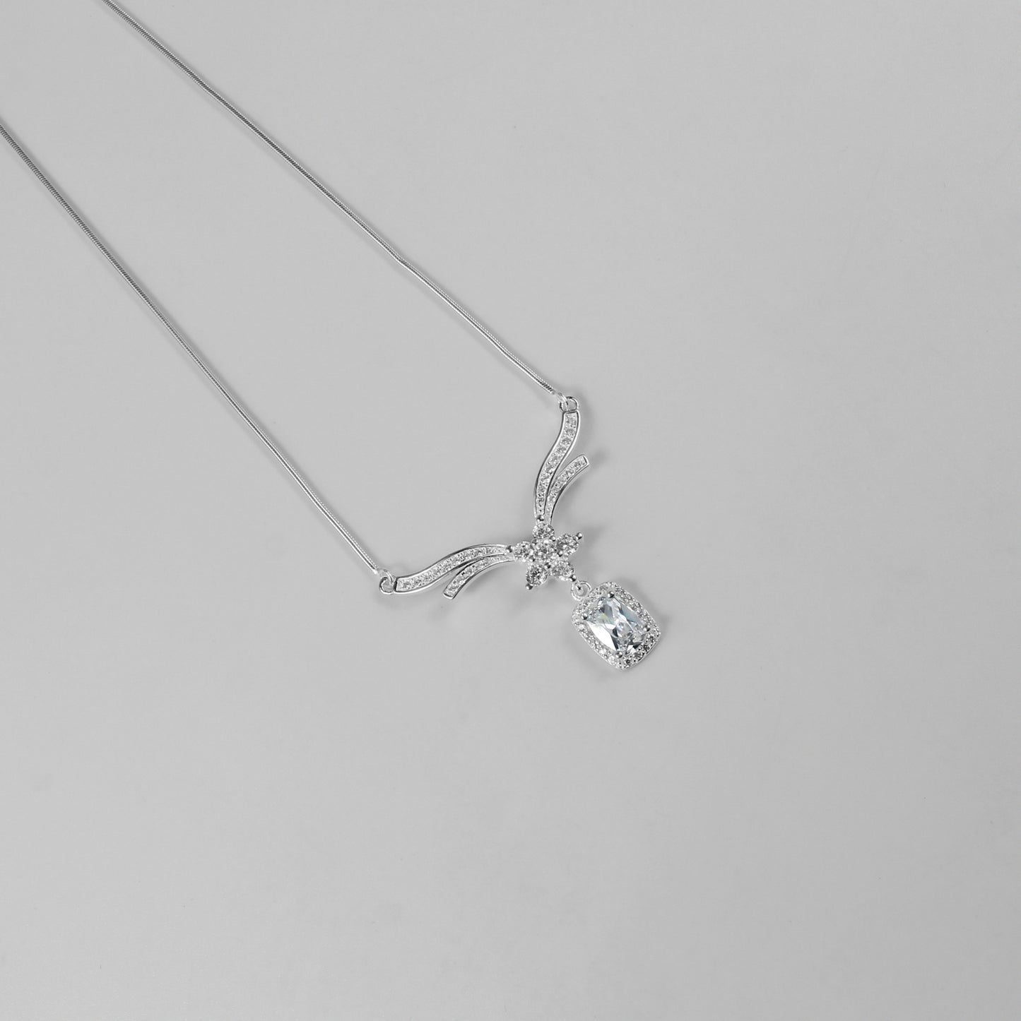 Astra Cushion Necklace