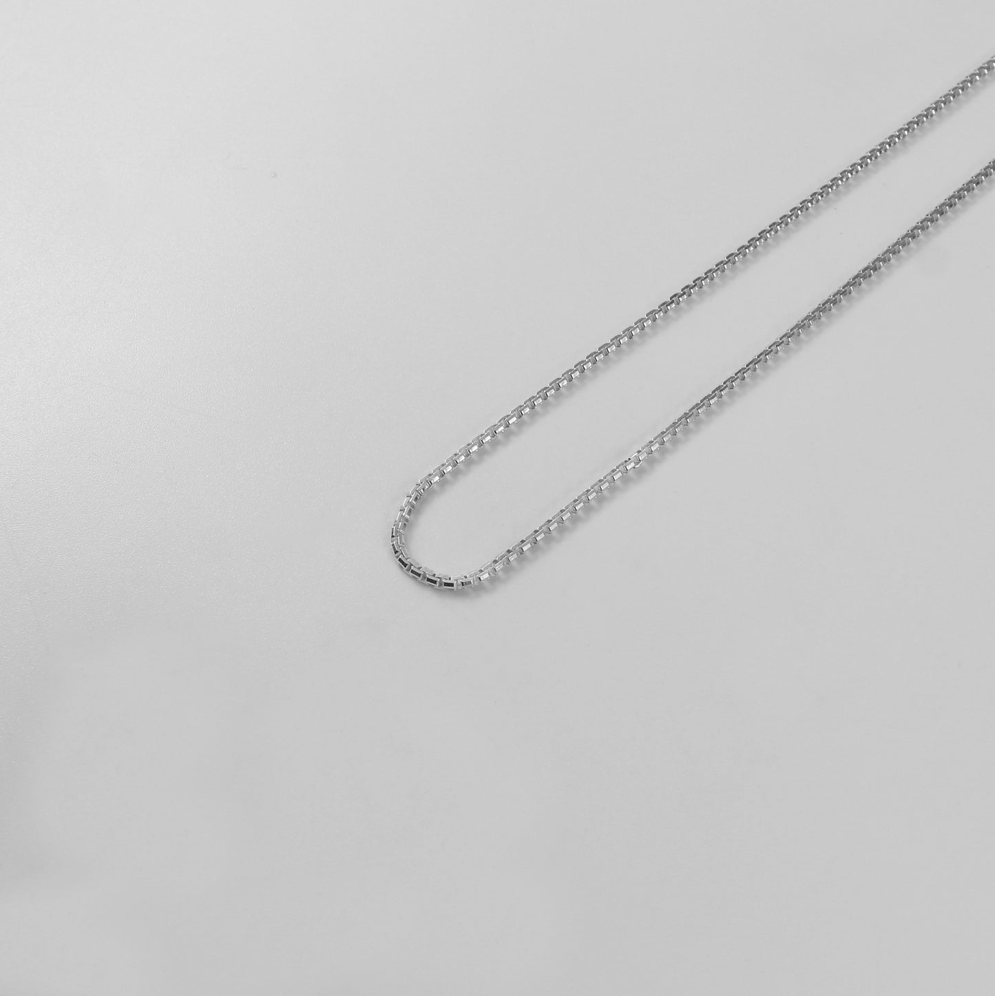 Box Box Chain