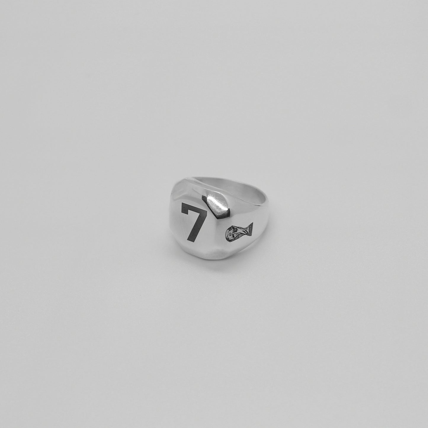CR7 Ring