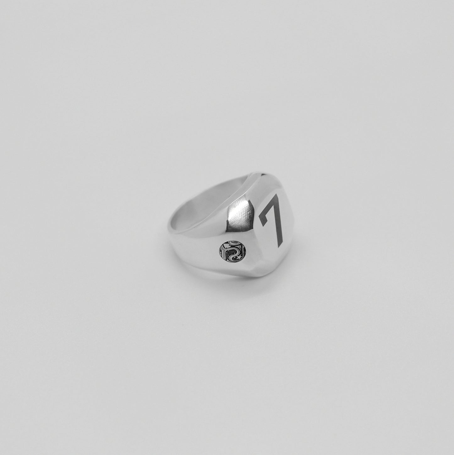 CR7 Ring