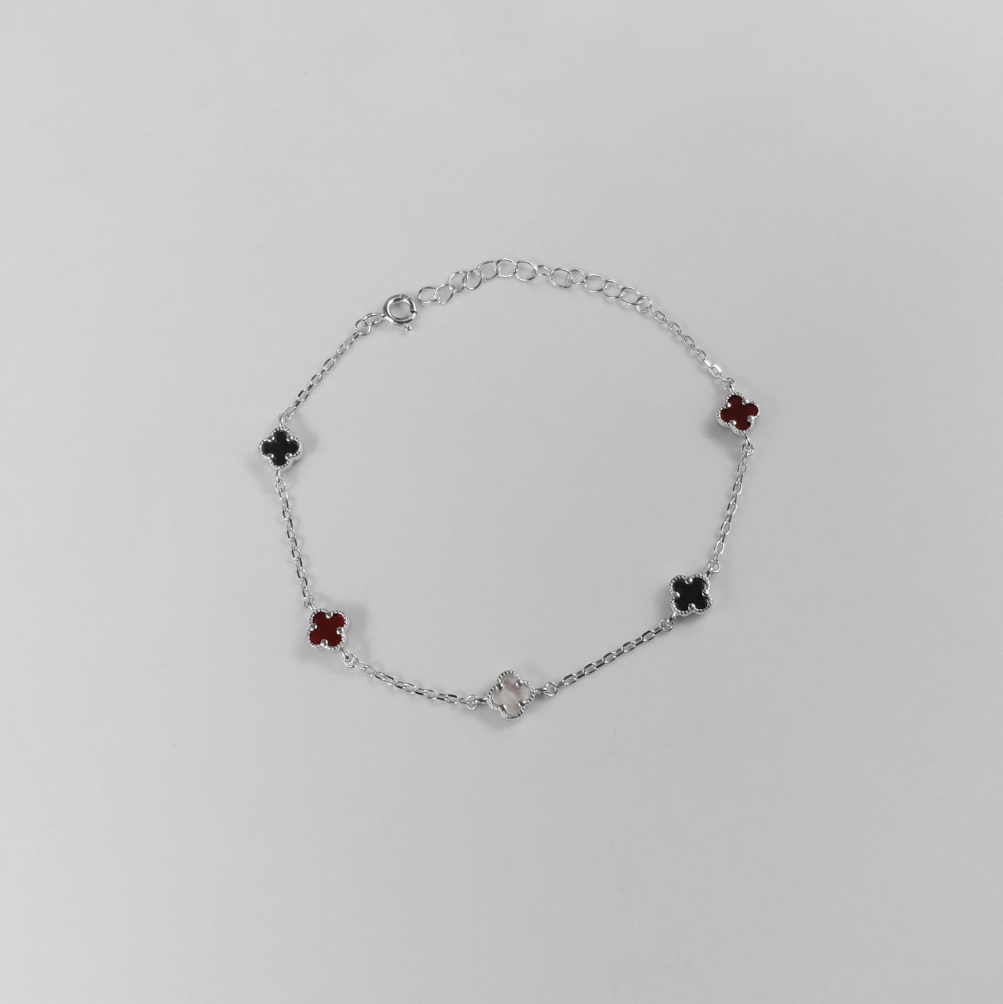 Cloverline Bracelet