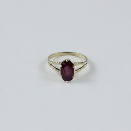 Crimson Claw Ring