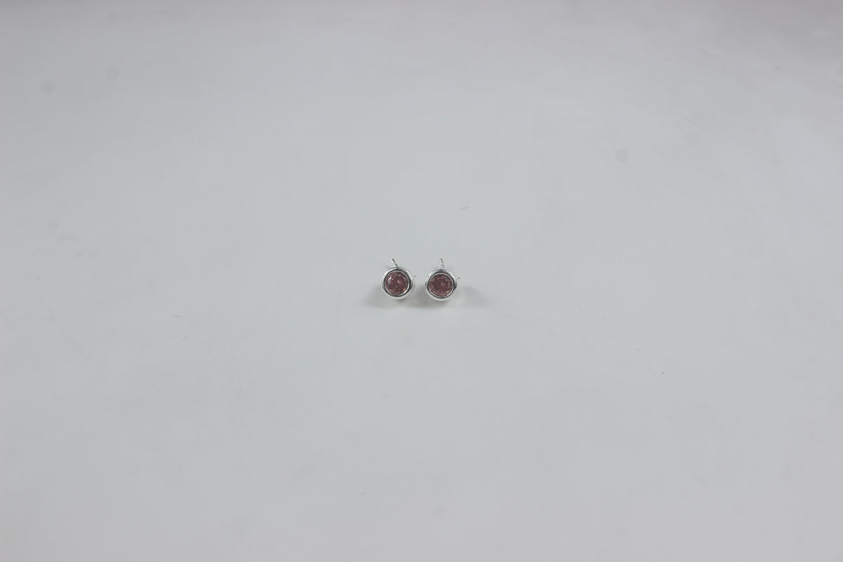 Cylinder Gem Ear Studs (Pink)