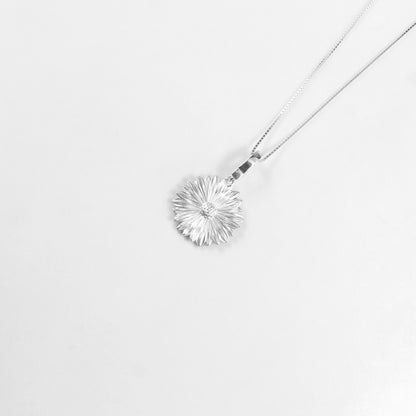 Daisy Dew Necklace