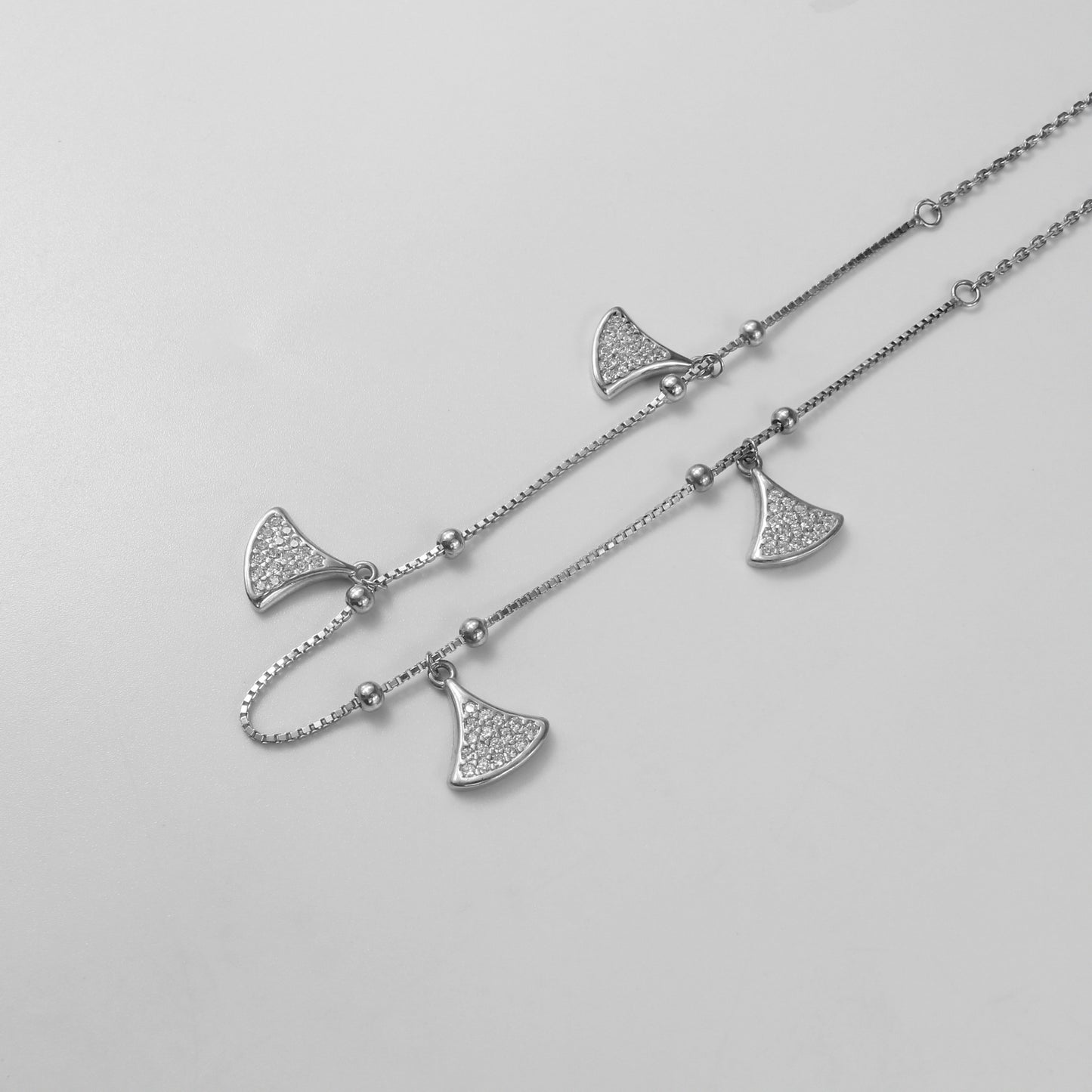 Deco Breeze Necklace