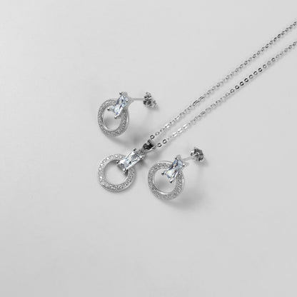 Eclat Circle Necklace