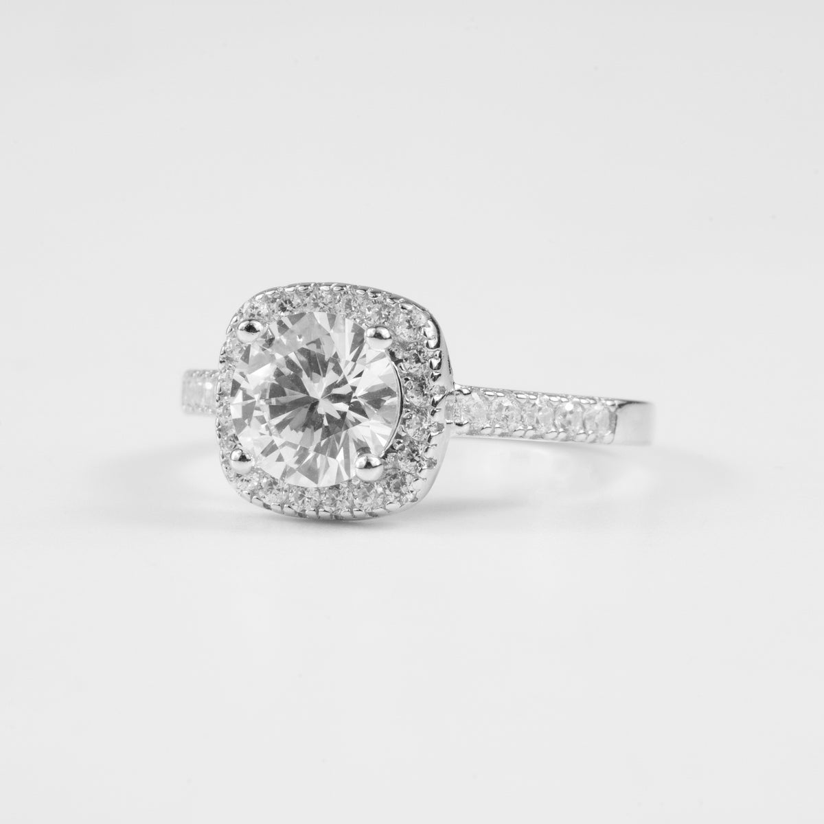 Ethereal Round Halo Ring
