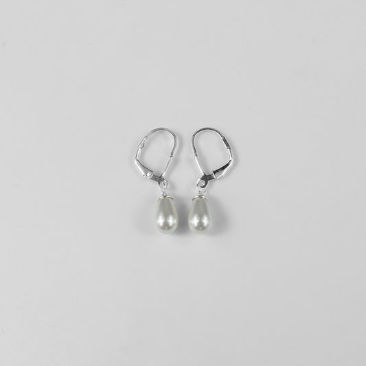 Graceful Pearl Earrings