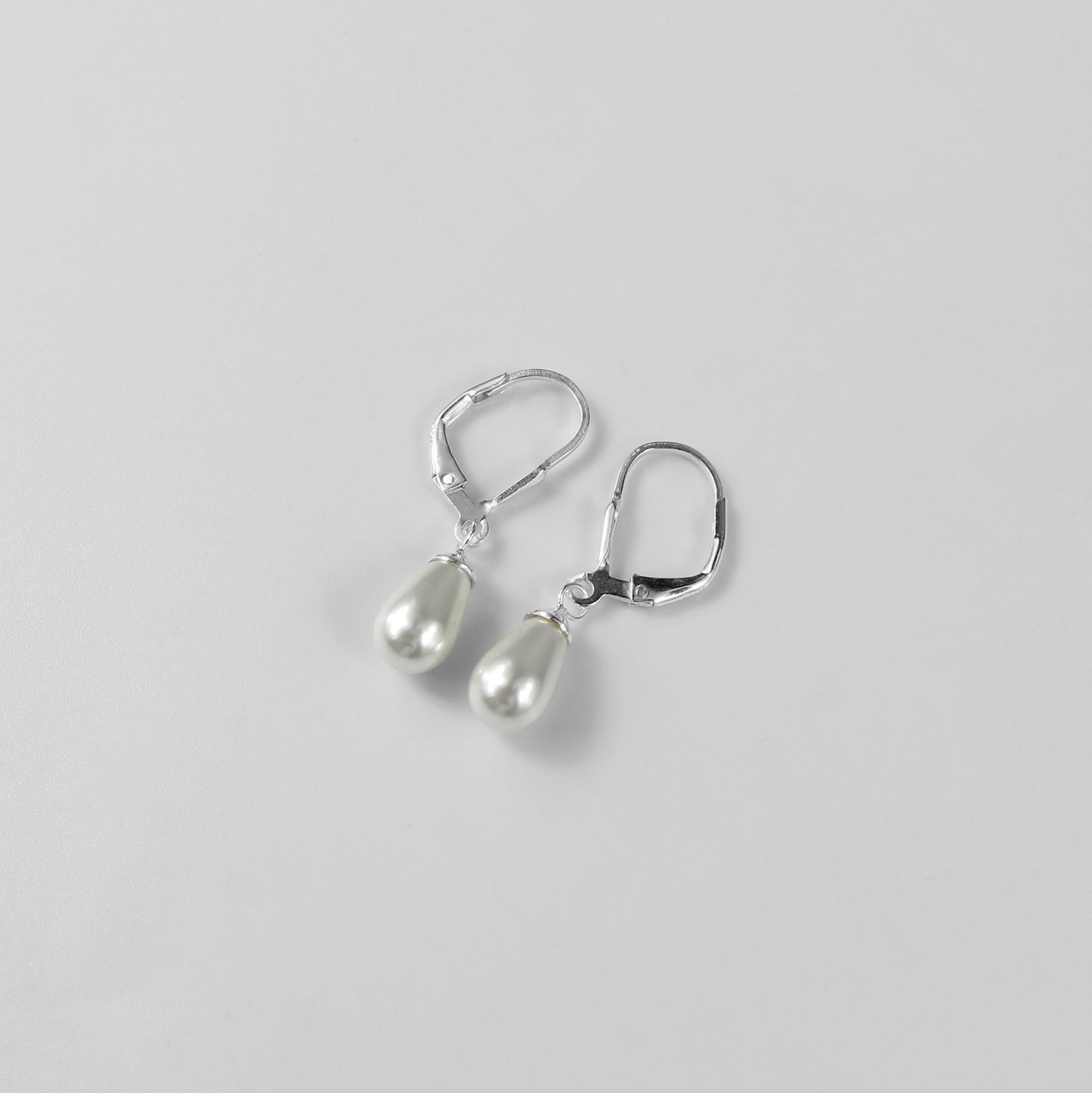 Graceful Pearl Earrings