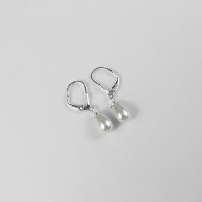 Graceful Pearl Earrings