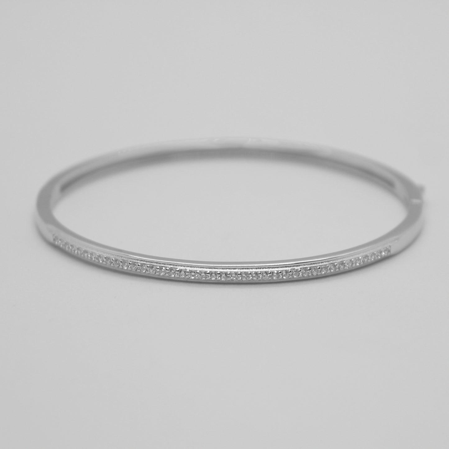 Halo Line Bangle