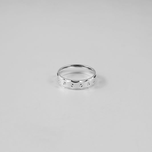 Halo Point Ring