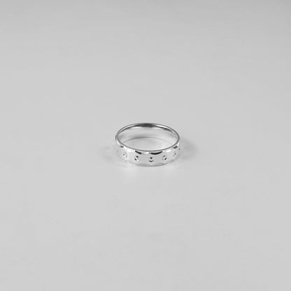 Halo Point Ring