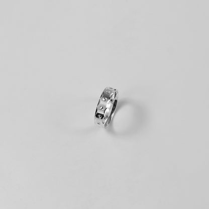 Halo Point Ring