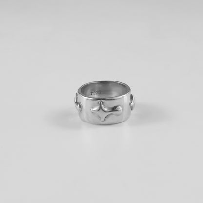 Icon Band Ring